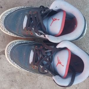 Jordan 3s
